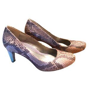 Easy Spirit Anti Gravity Snake Leather Heels Pumps Sz 6.5.